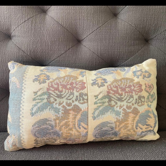 SOLD - Picture 3 of 4